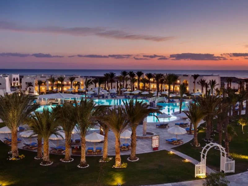 Hilton Marsa Alam Nubian Resort Top Travel Agency (1)